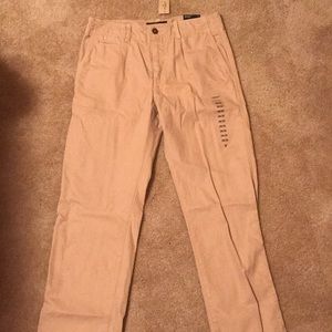 BRAND NEW Men’s American Eagle Khaki Pants